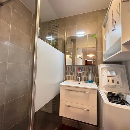 Apartment Calme Avec Piscine A La Chaume *