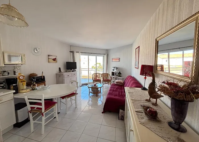 Calme Avec Piscine A La Chaume - Fr-1-197-154 Apartamento