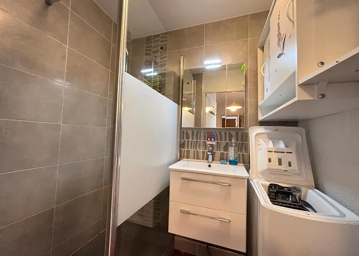 Apartamento Calme Avec Piscine A La Chaume - Fr-1-197-154 *