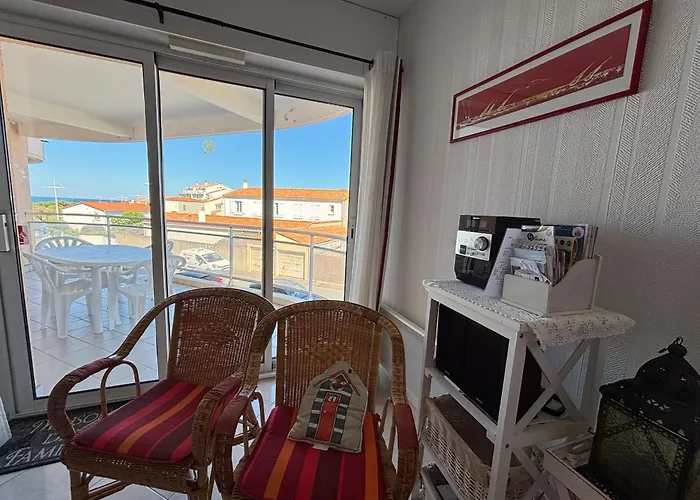 Calme Avec Piscine A La Chaume - Fr-1-197-154 * Les Sables-dʼOlonne